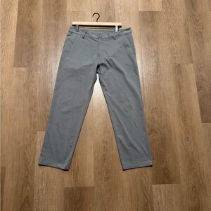 Rhone City Pants Mens 34x27 grey Commuter Tech Stretch Chino Golf
Dress
Casual